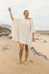 Sukienka na plażę SERENITÀ z haftem w stokrotki Rozmiar XS/S