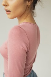 Różowa bluzka z dekoltem w łódkę ROSA Rozmiar S