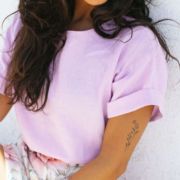 fioletowa bluzka lniana z krótkim rękawem